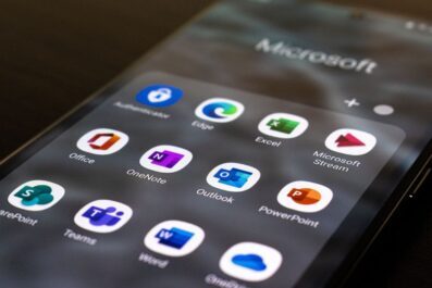 Ezért vigyázz a Microsoft Office fiókod biztonságára